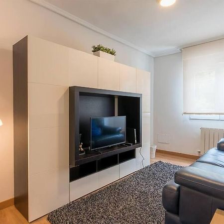 Vt En La Ribera De Bilbao Apartment Luaran gambar
