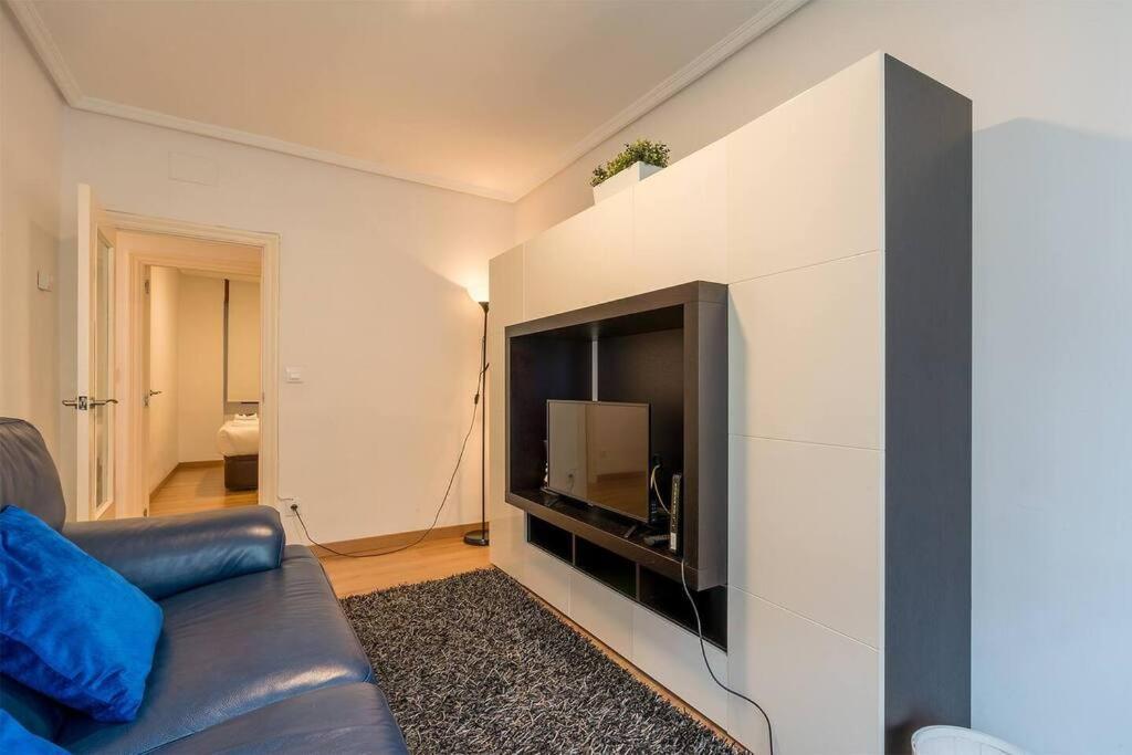Vt En La Ribera De Bilbao Apartment Luaran gambar
